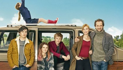 მიესალმეთ გვილბებს / Paris-Willouby